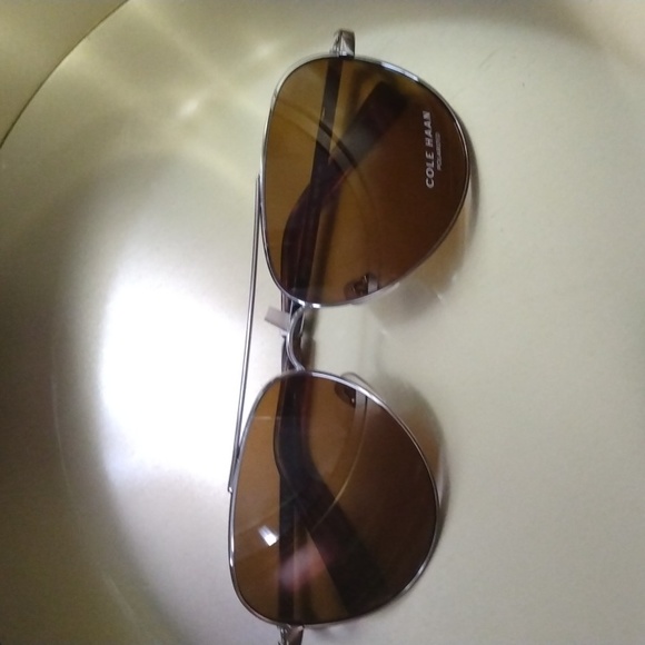 Cole Haan classic aviators sunglasses New plus earrings, necklace 2 pins - Picture 3 of 16